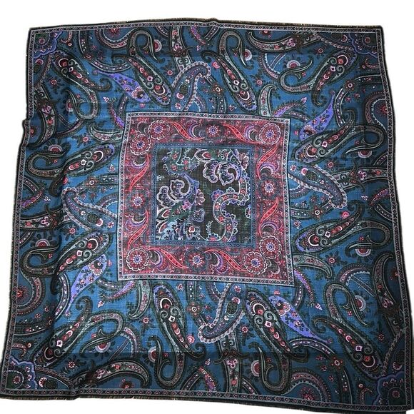 Vintage Oscar de la Renta Large Wool Square Scarf Shawl Dark Blue Paisley Japan - Picture 2 of 8